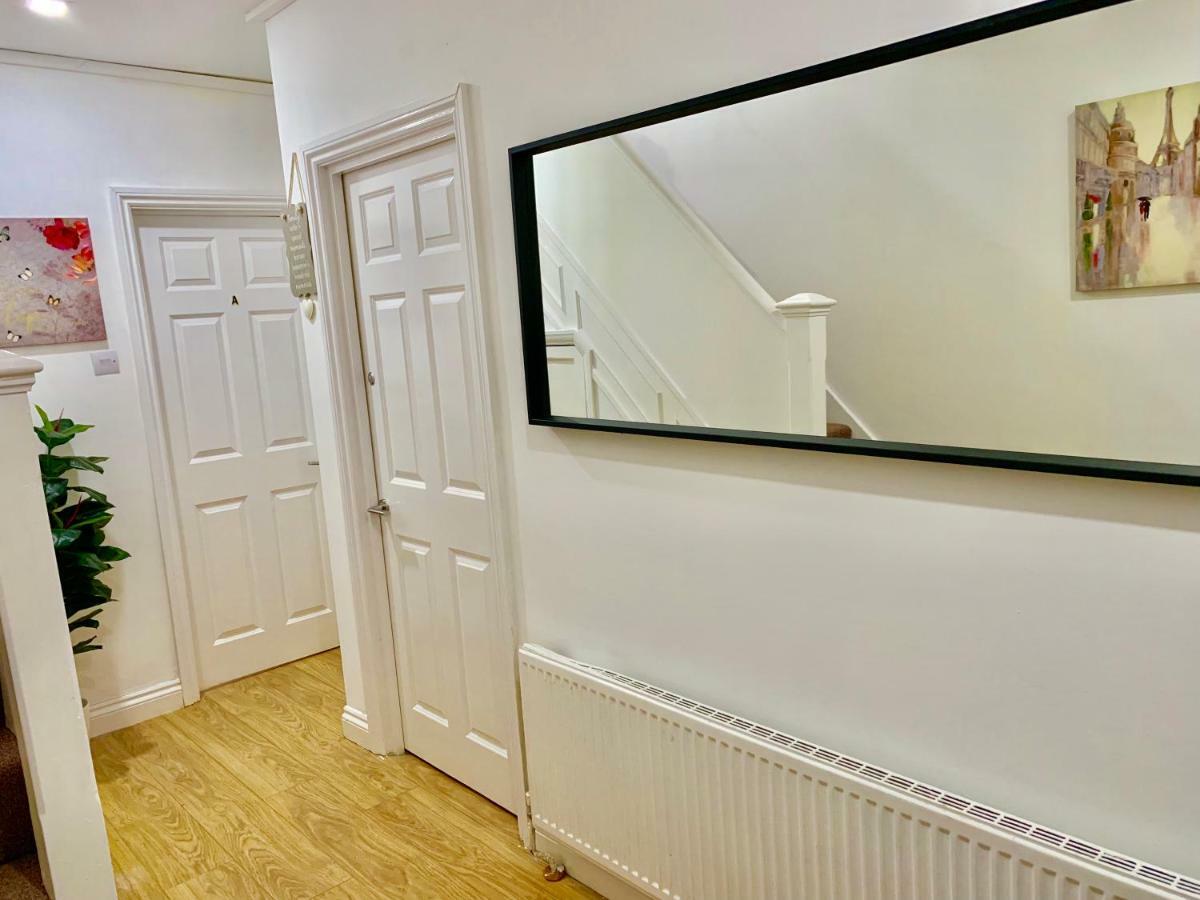 London 2 Bedroom Apartment, Kitchen, Reception And Private Garden Luaran gambar