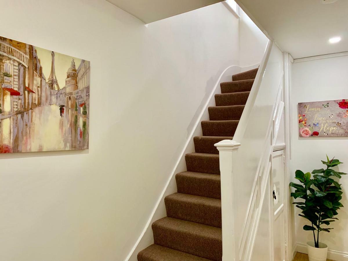 London 2 Bedroom Apartment, Kitchen, Reception And Private Garden Luaran gambar