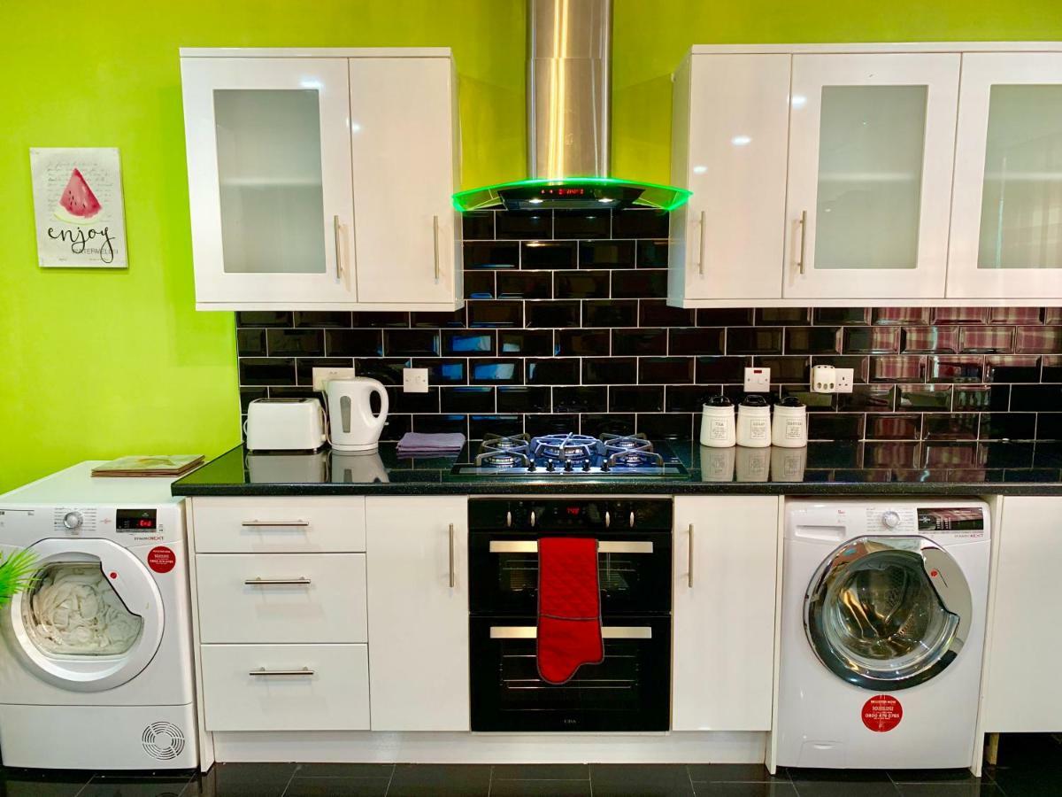 London 2 Bedroom Apartment, Kitchen, Reception And Private Garden Luaran gambar